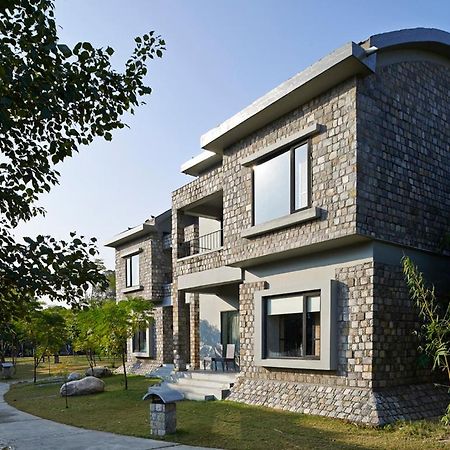 Club Mahindra Corbett Hotel Garjia Exterior photo